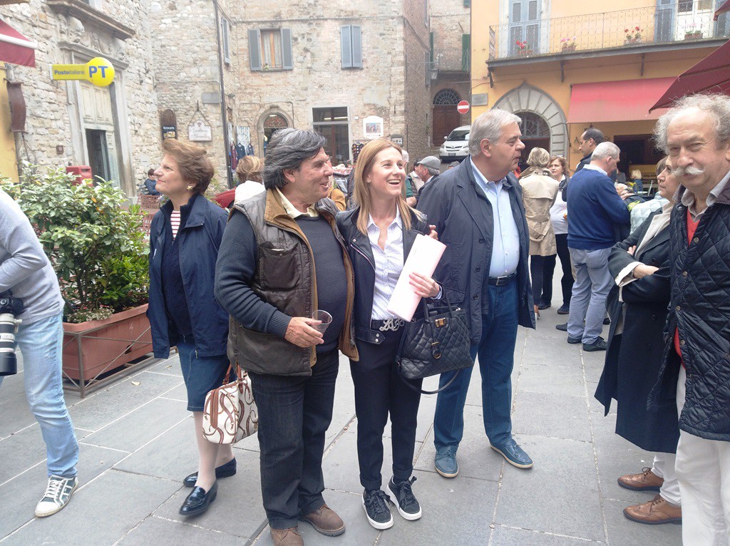 Sergio Arci con l'Assessore al Turismo di Montone Roberta